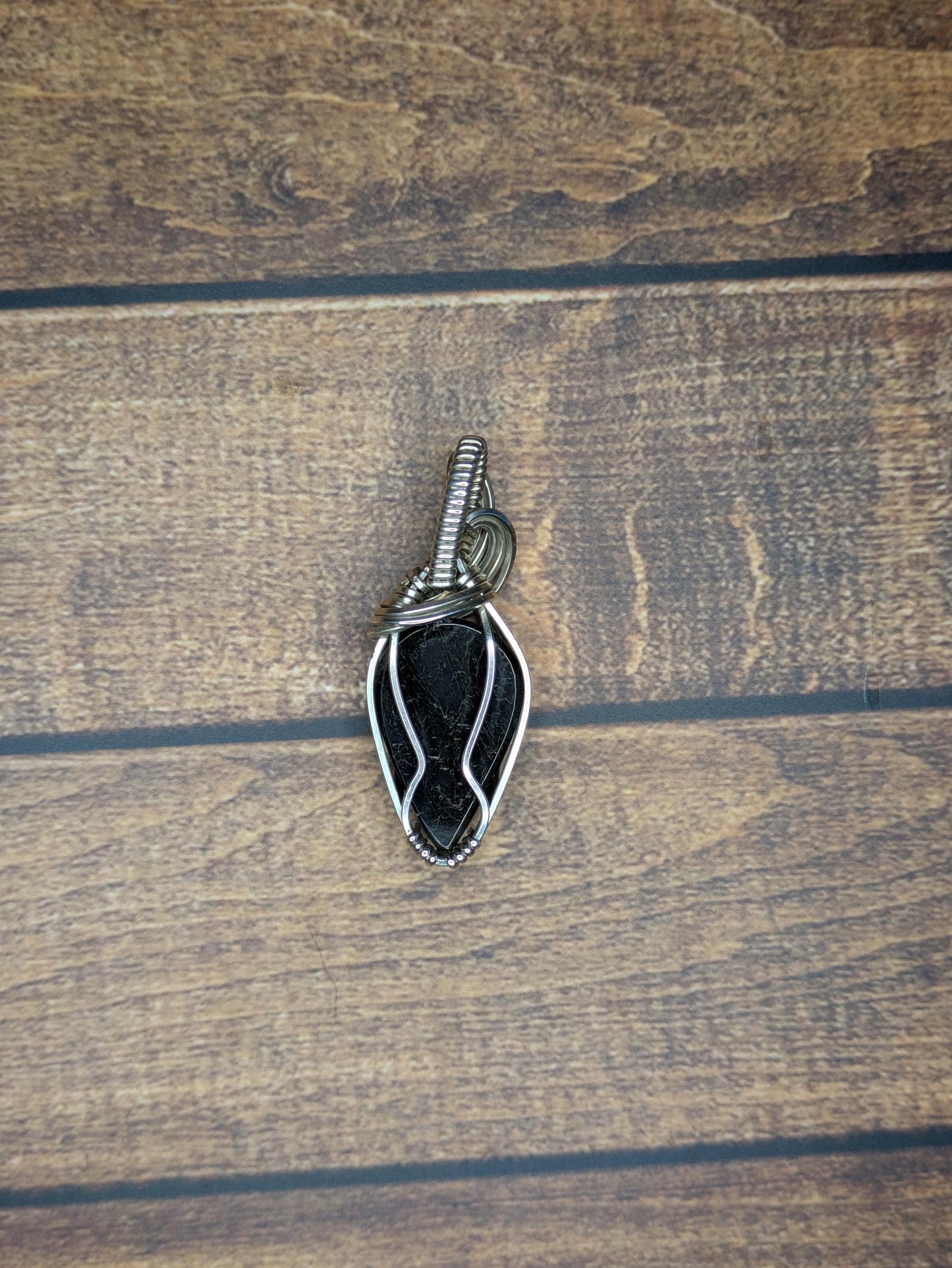 Labradorite Pendant | Sterling Silver - Wire Wrapped Handmade Jewelry | Natural Crystal | 20 inch stainless steel chain included