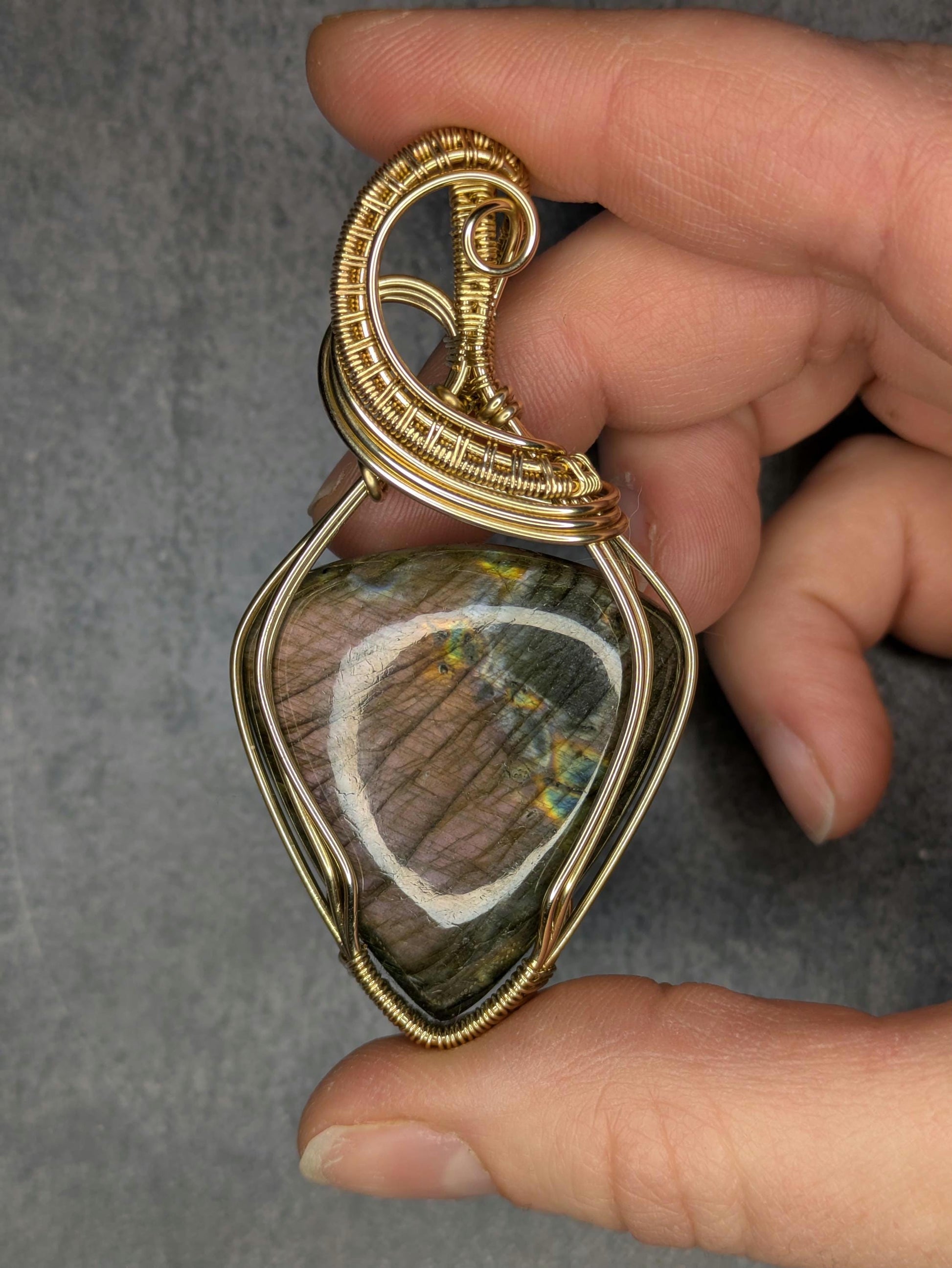 Labradorite Pendant | 14kt Gold Fill - Wire Wrapped Handmade Jewelry | Natural Crystal | Boho | 16 inch 14kt Gold Fill chain included