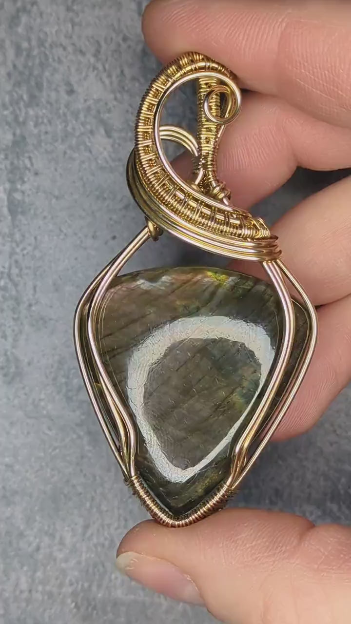 Labradorite Pendant | 14kt Gold Fill - Wire Wrapped Handmade Jewelry | Natural Crystal | Boho | 16 inch 14kt Gold Fill chain included