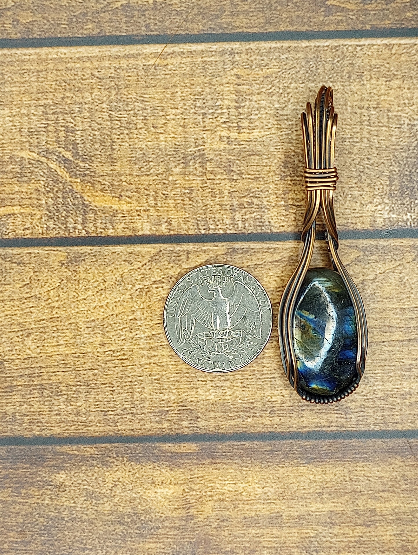 Labradorite Pendant | Copper - Wire Wrapped Handmade Jewelry | Natural Crystal | Art Deco